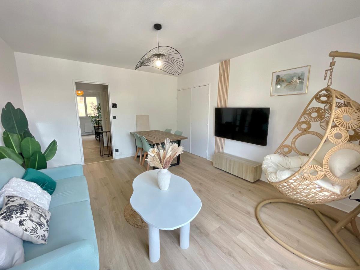 Apartamento La Douceur Roannaise - Parking Prive Proche Gare Roanne Exterior foto
